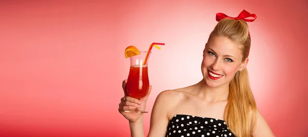 Beautiful Young Blond Caucasian Pinup Woman Glass Cocktail — Stock Photo, Image