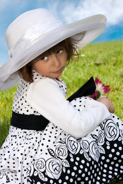 Menina com chapéu — Fotografia de Stock