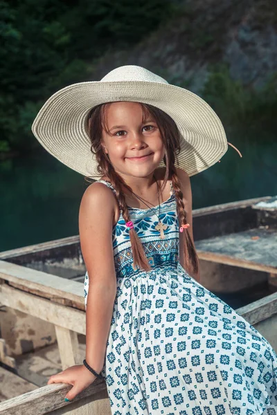 Beautiful Little Girl Colorful Dress Hat Her Head Enjoys Summer — Fotografia de Stock