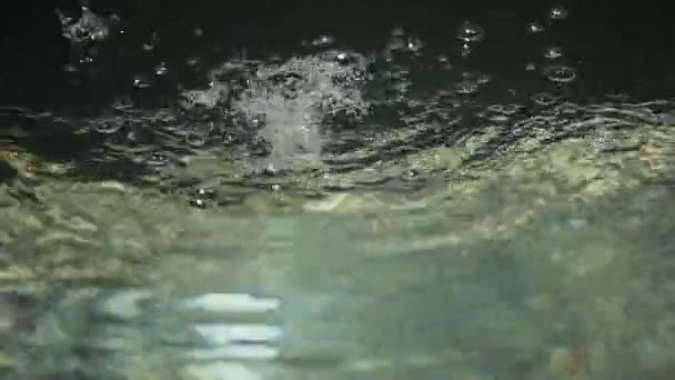 Éclaboussures d'eau — Video