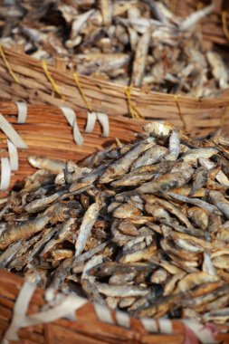 kurutulmuş balık, deniz ürünleri ürün pazarında Hindistan