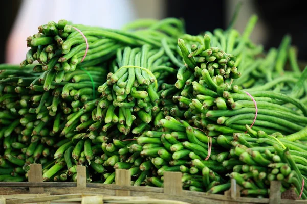 Vários verduras no mercado vegetal. Índia — Fotografia de Stock