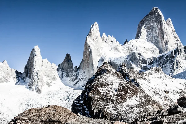 Bela paisagem natural com Mt. Fitz Roy como visto no Parque Nacional Los Glaciares, Patagônia, Argentina — Fotografia de Stock