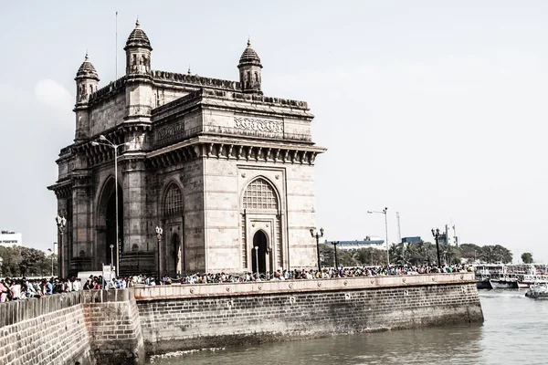 Porte d'entrée vers l'Inde dans la ville de Bombay, Inde — Photo