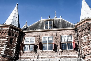 Motosiklet ile tipik amsterdam Mimarlık
