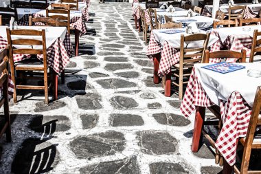 Mikonos, Yunanistan Deniz kenarında Restoran.
