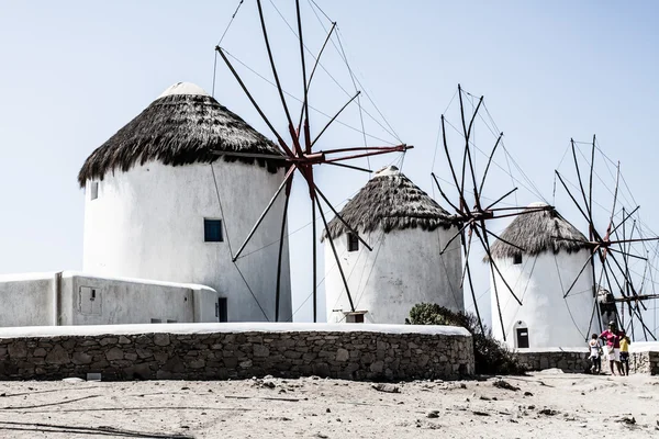 Moinhos de vento de Mykonos (Grécia, Cíclades ) — Fotografia de Stock