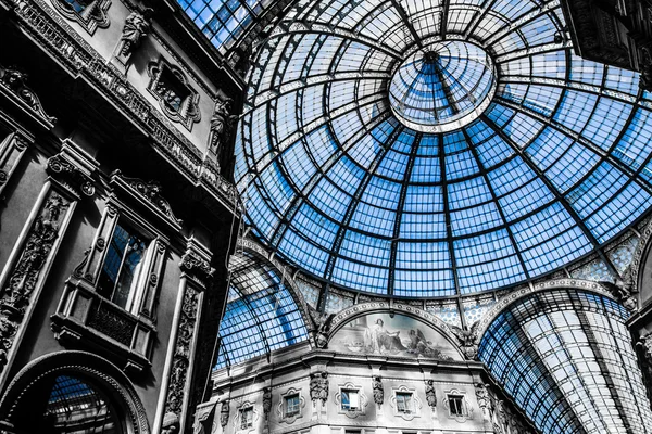 Vittorio Emanuele Gallery - Milan — Stock Photo, Image