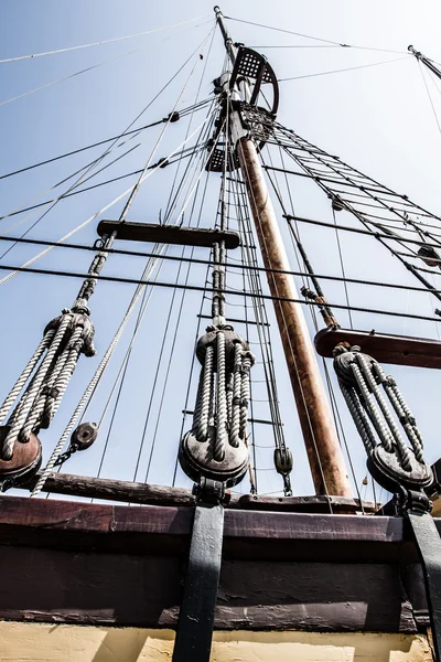 Old woody boat in marina — Stock Photo, Image