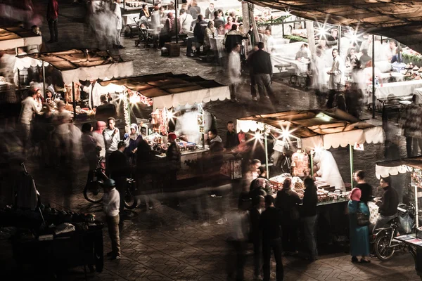 マラケシュ、モロッコで jema エル ・ フナ広場 — ストック写真