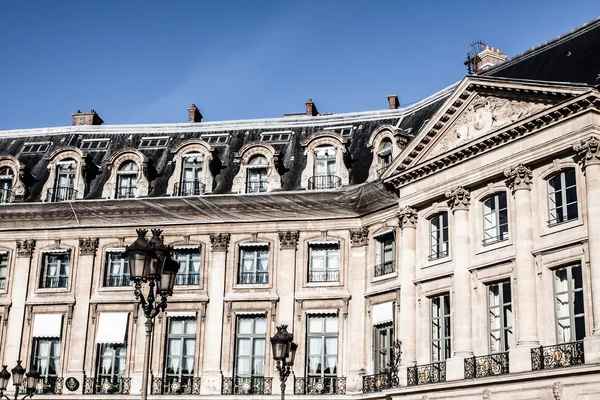 Parijse architectuur in herfst tijd — Stockfoto