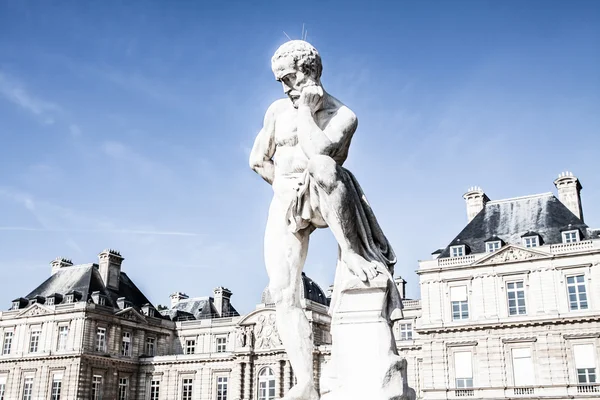 The Luxembourg Palace in beautiful garden, Parigi, Francia — Foto Stock