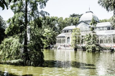Madrid palacio de cristal retiro park cam kristal Saray İspanya