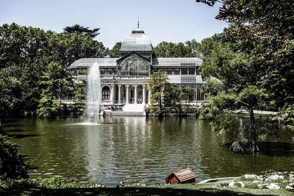 Madrid Palacio de Cristal in Retiro Park glass crystal palace Spain — Stock Photo, Image