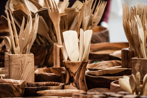 Bestek olijfboom hout spaanse traditionele vork lepel paletten keukengerei — Stockfoto