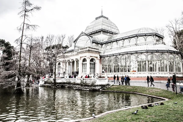 Madrid Palacio de Cristal en el Parque del Retiro Palacio de cristal España — Foto de Stock