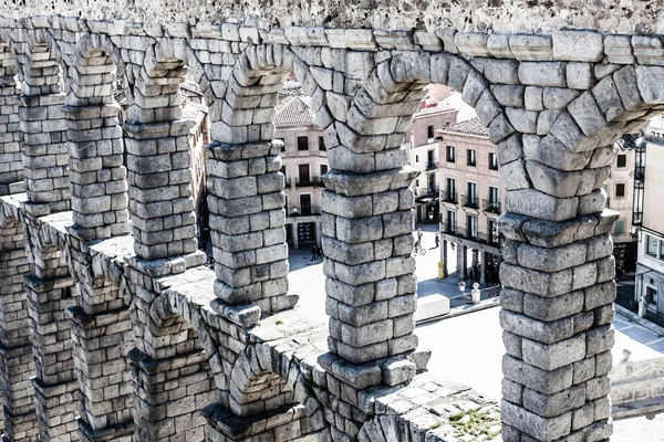 Het beroemde oude aquaduct in Segovia, Castilla y Leon, Spanje — Stockfoto