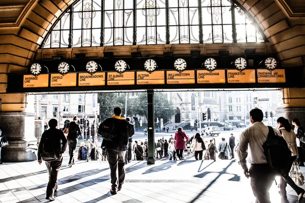 Flinders Street Station The entrance to Flinders Street Station. Australia, Melbourne. — Stock Photo, Image