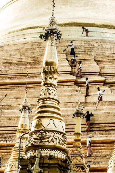 Bagan com seu pagode antigo, Myanmar — Fotografia de Stock