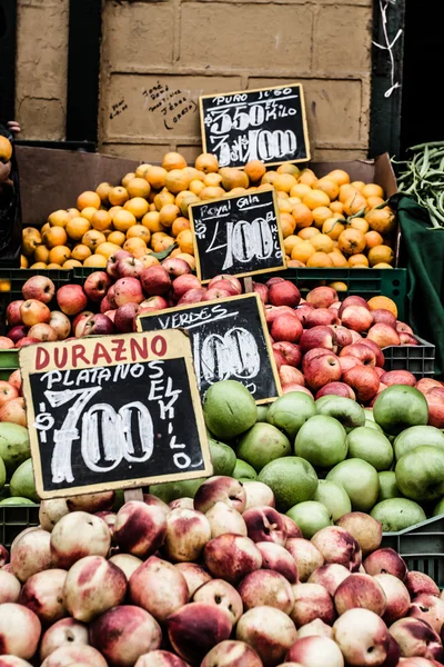 Piața fructelor din Chile — Fotografie, imagine de stoc