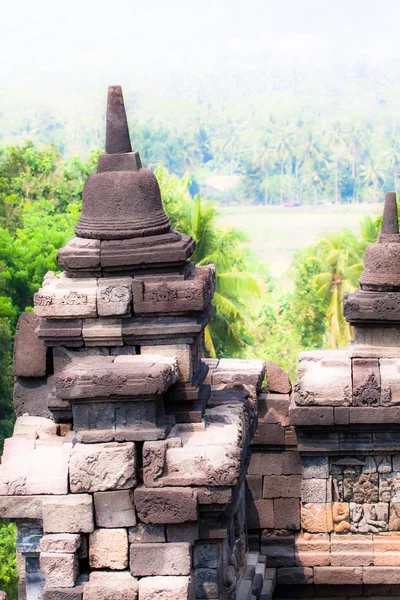 Templo Borobudur al amanecer. Yogyakarta, Java, Indonesia . —  Fotos de Stock