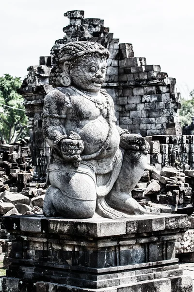 印度教寺庙普兰巴南。印度尼西亚爪哇日惹 — 图库照片