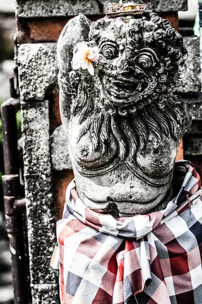 Beautiful Pura Taman Ayun Bali temple build in traditional architecture style — Stock Photo, Image