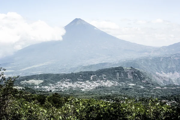 Wulkanu fuego w Gwatemali — Zdjęcie stockowe
