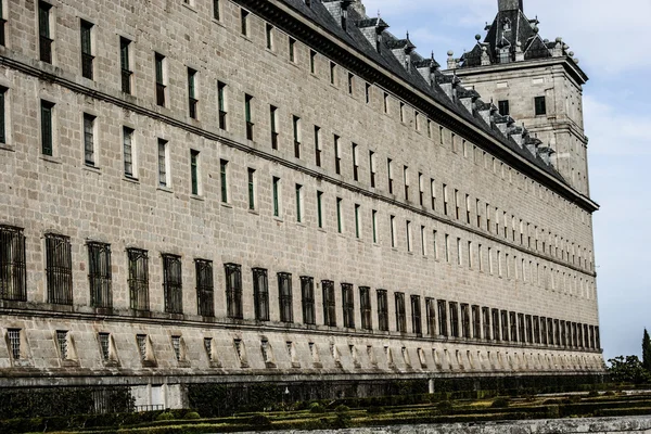 El Escorial - историческая резиденция короля Испании, недалеко от Мадрида — стоковое фото