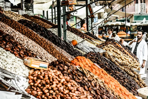 Gedroogde vruchten in djemaa el fna plein, Marrakech — Stockfoto