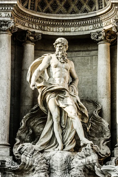 Fontana di Trevi, Roma - Italia. Fontana di Trevi (Fontana di Trevi) è uno dei monumenti più famosi di Roma . — Foto Stock