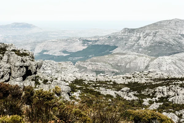 Vista de Table Mountain con ciudad (Ciudad del Cabo, Sudáfrica) ) —  Fotos de Stock