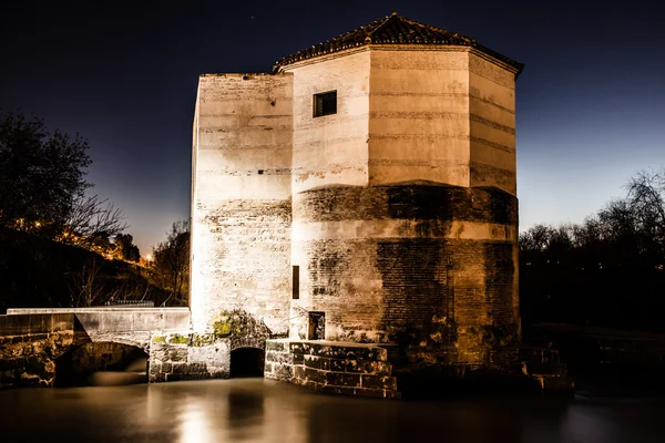 Crepúsculo na cidade de Córdoba, Andaluzia, Espanha — Fotografia de Stock