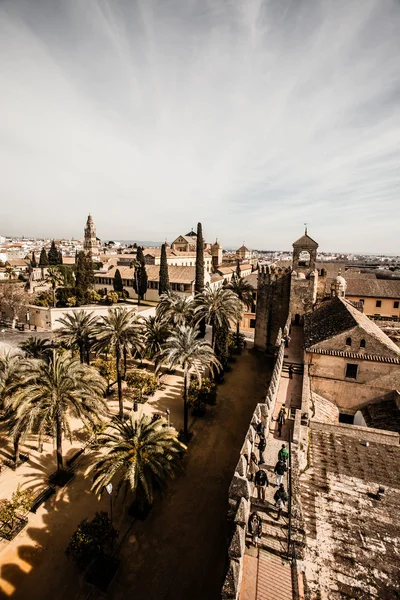 Weergave van alcazar en de kathedraal moskee van cordoba, Spanje — Stockfoto