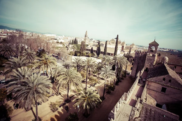 Weergave van alcazar en de kathedraal moskee van cordoba, Spanje — Stockfoto