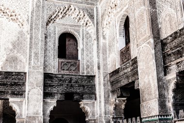 bu medreseler dini okul veya üniversite için İslam Dininin bir çalışma olduğunu.