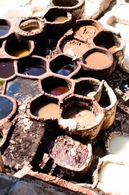 Fez'in Tabakhane renk ile eski tank boya deri, Fas, Afrika