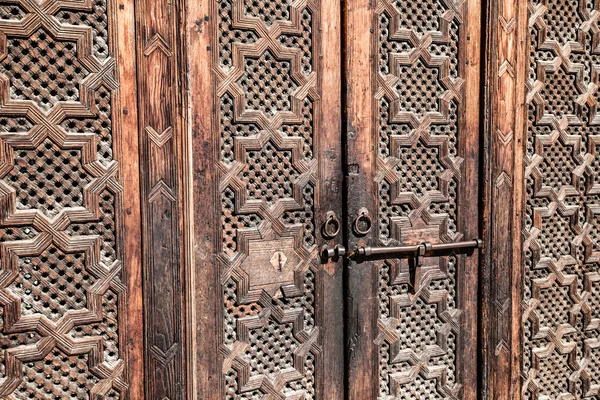 Dark vintage wood door — Stock Photo, Image