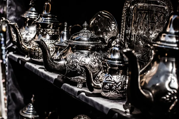 Set of arabic nana mint tea with metal tea pot and glasses — Stock Photo, Image