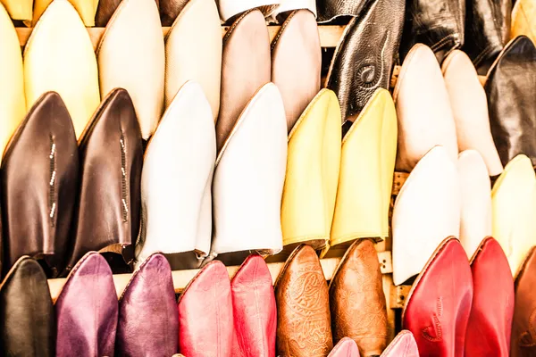 Zapatillas marroquíes multicolores, Marrakech — Foto de Stock