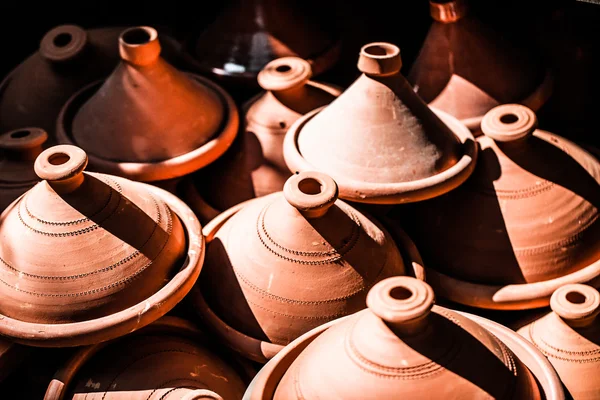 Selection of very colorful Moroccan tajines (traditional casserole dishes) — Stock Photo, Image