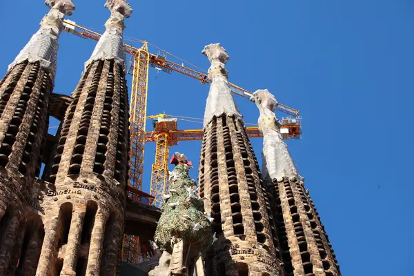 Sagrada Familia โดย Antoni Gaudi ในบาร์เซโลนา สเปน — ภาพถ่ายสต็อก