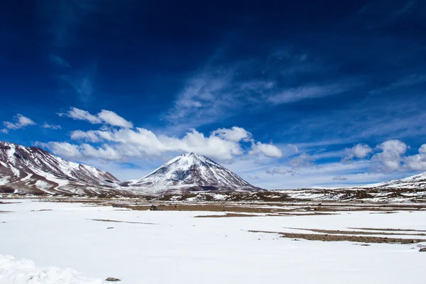 Pouště a hory na altiplano, Bolívie — Stock fotografie