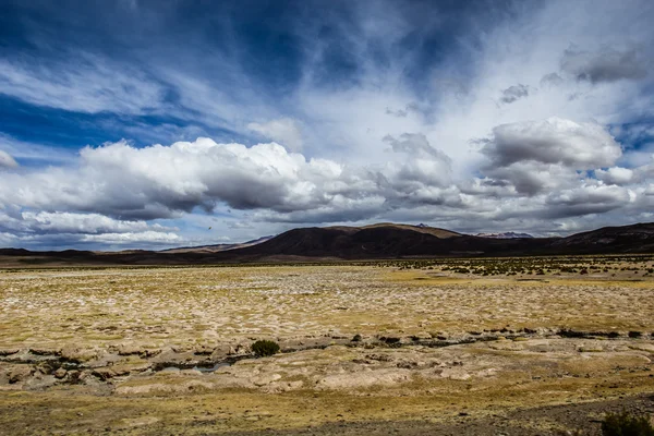Eine wüste auf dem altiplano der andes in bolivien — Stockfoto