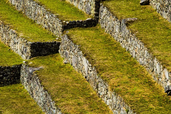 Machu Picchu, la antigua ciudad Inca en los Andes, Perú —  Fotos de Stock