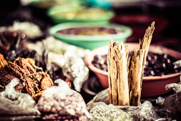 Mercado alimentar tradicional no Peru . — Fotografia de Stock