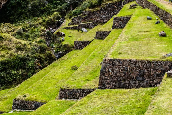 Peru, pisac (pisaq) - İnka harabelerini Peru Andes kutsal vadi — Stok fotoğraf