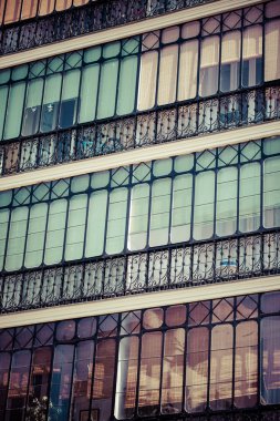 İspanya Akdeniz mimarisi. eski Apartman Madrid.