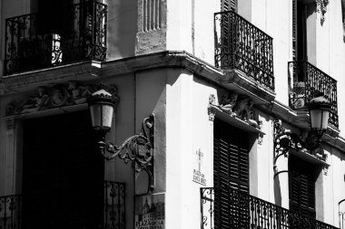 İspanya Akdeniz mimarisi. eski Apartman Madrid.