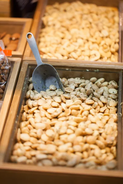 Nuts at the asian market — Stock Photo, Image